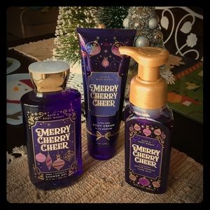 Bath & Body Works Merry Cherry Cheer Set